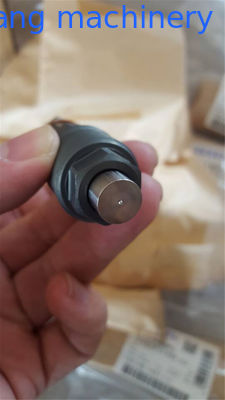 Поставка оригинальных запасных частей для двигателя ISUZU 4JG2: форсунка (инжектора) поставщик